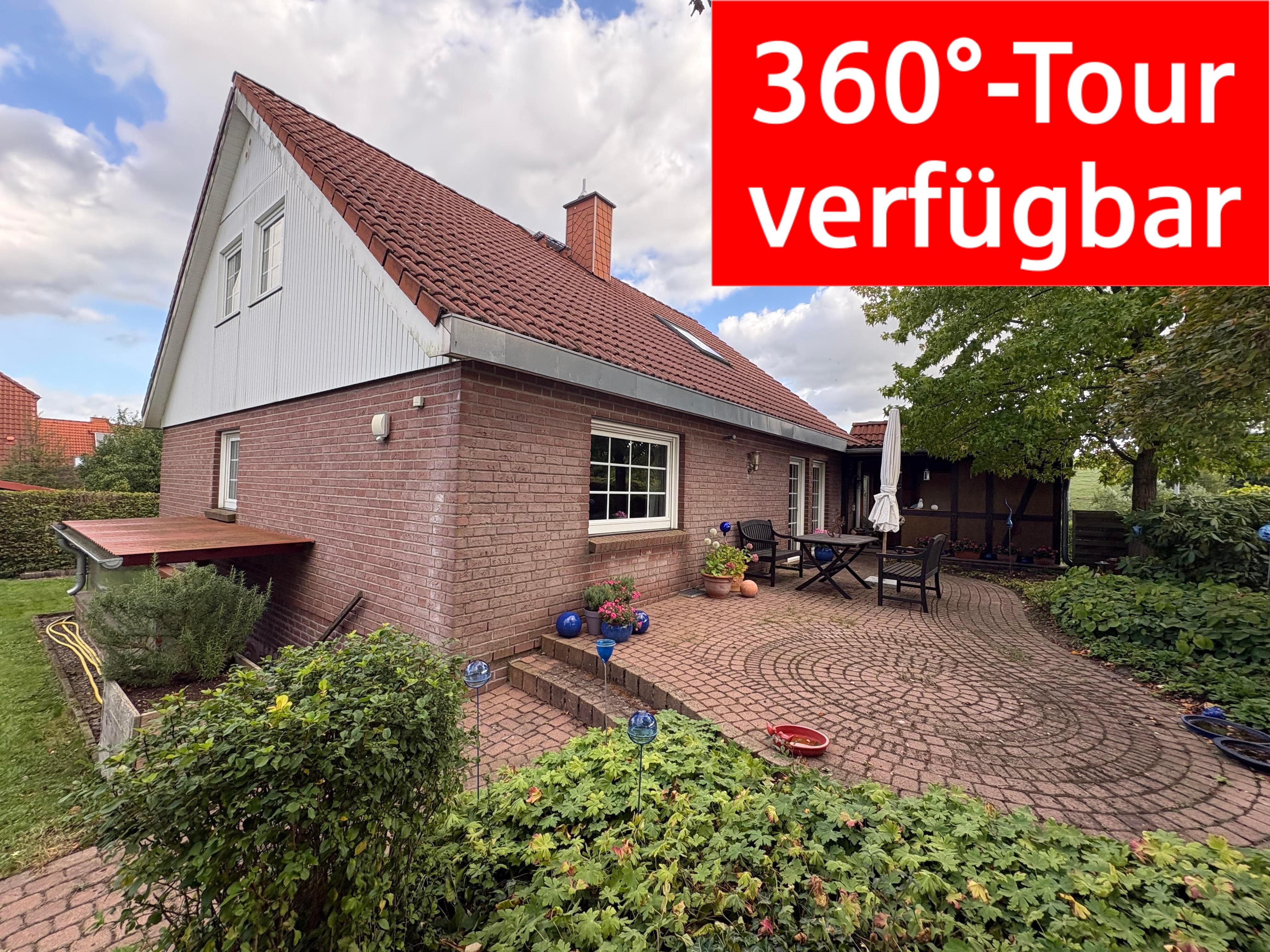 Großzügiges Ein?/Zweifamilienhaus mit Terrasse und Freisitz in ländlicher Lage in Aerzen